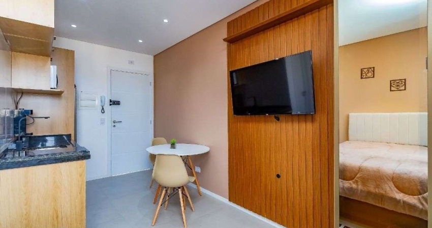 Studio mobiliado e decorado à venda, 22 m² por R$ 348.900 - Centro - Curitiba/PR