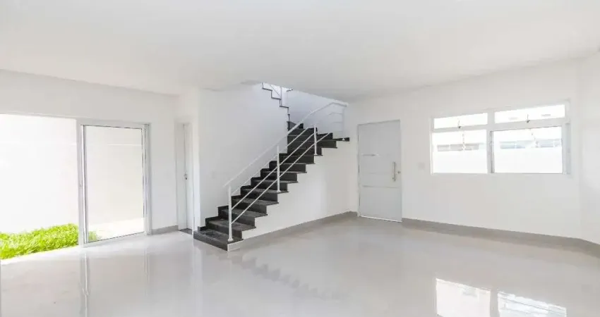 Sobrado com 3 dormitórios à venda, 123 m² por R$ 749.000,00 - Bairro Alto - Curitiba/PR