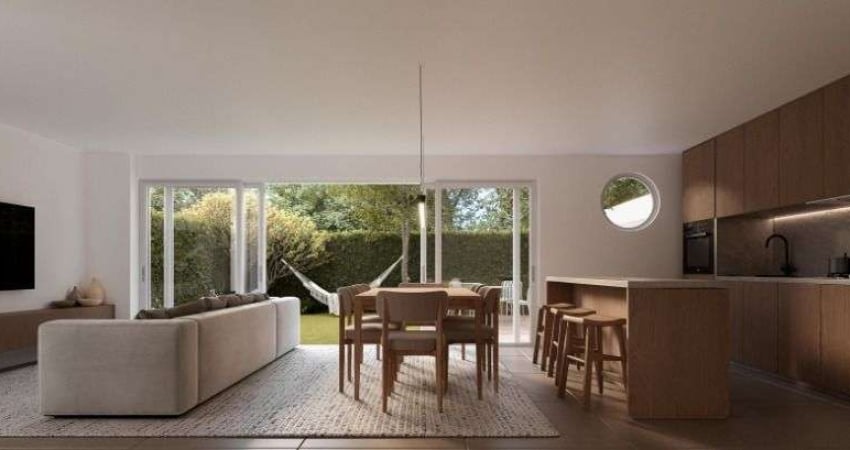 Sobrado com 3 dormitórios à venda, 138 m² por R$ 1.176.400,00 - Vista Alegre - Curitiba/PR