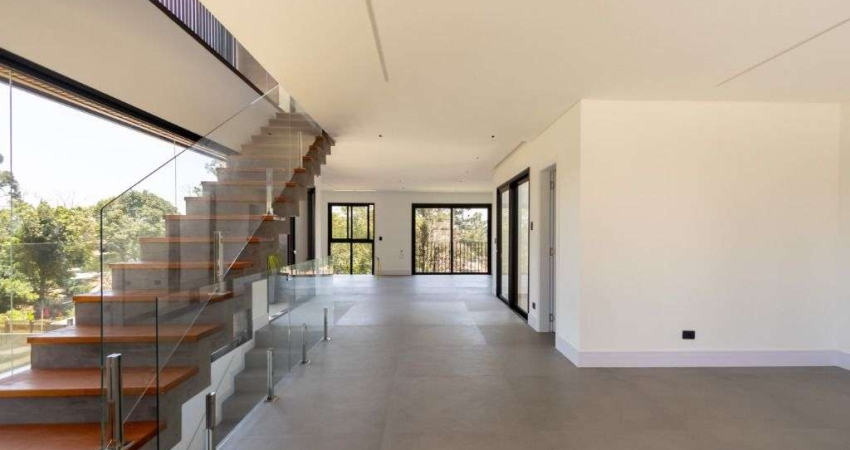 Casa NOVA, alto padrão - com 3 suítes à venda, 327 m² por R$ 2.500.000 - Santa Cândida - Curitiba/PR