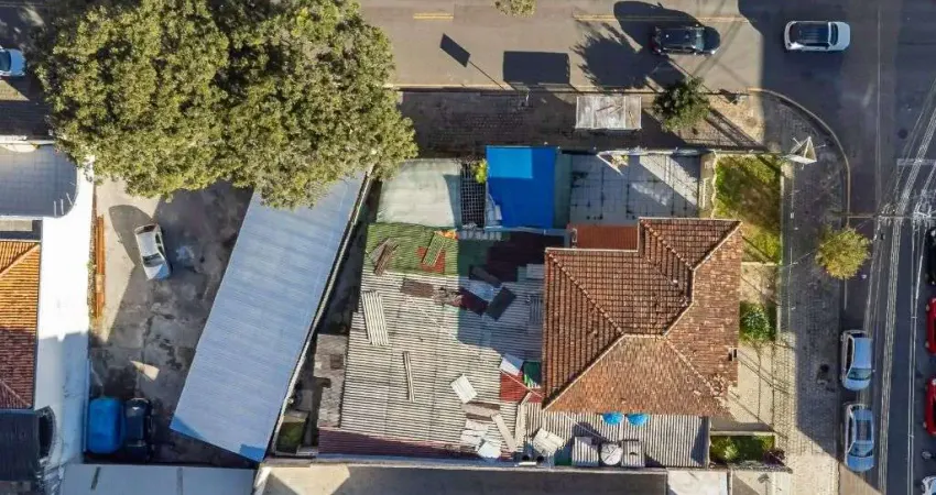 Terreno à venda na Rua Atílio Bório, 232, Cristo Rei, Curitiba