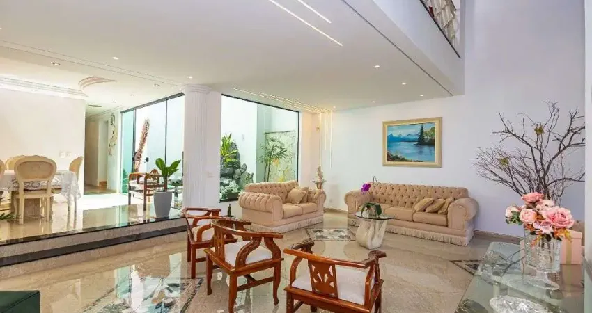 Casa com potencial comercial com 4 dormitórios à venda, 292 m² - Ahú - Curitiba/PR