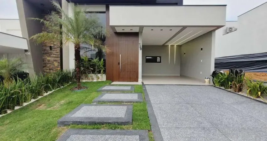 Casa Nova e Moderna  à venda com três dormitórios , em condomínio com lazer completo, ótima localiz