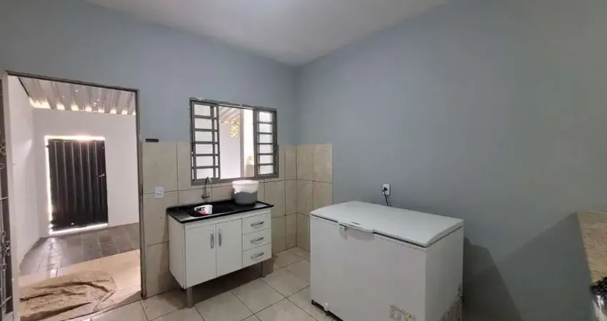 Casa para locação de 02 dormitórios, disponível no jardim itamaracá, indaiatuba, sp. entre em conta