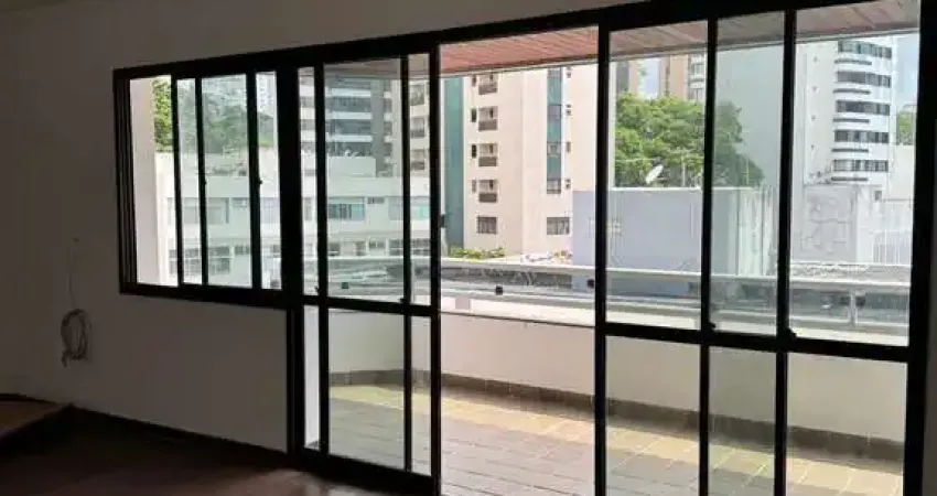 4/4 com suítes + Dependências - Edifício Mansão Emília Vidal