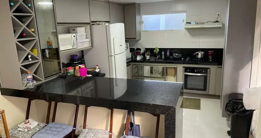 Casa com 3 quartos à venda na Rua Joana Capistrano de Carvalho, 17, Pituaçu, Salvador