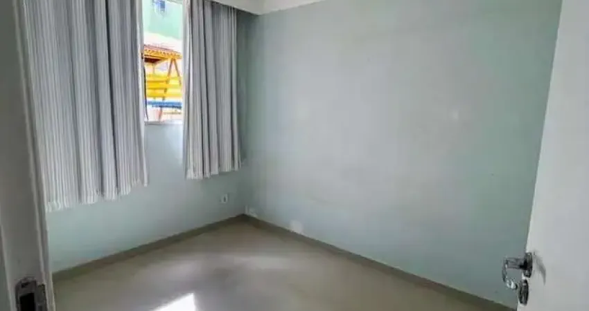 Apartamento com 2 quartos à venda na Rua Florice da S Pinto, Itingá, Lauro de Freitas
