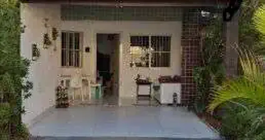 Casa com 3 quartos à venda no Pituaçu, Salvador