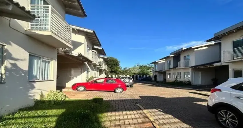 Casa à venda, dentro de condomínio, bairro passo dos fortes, perto do tangara