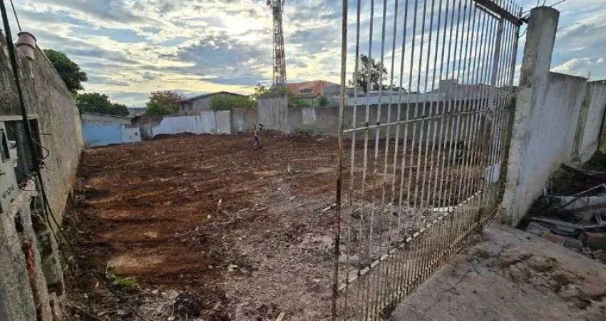 Terreno à venda na Rua Hans João Rogalsky, Xaxim, Curitiba