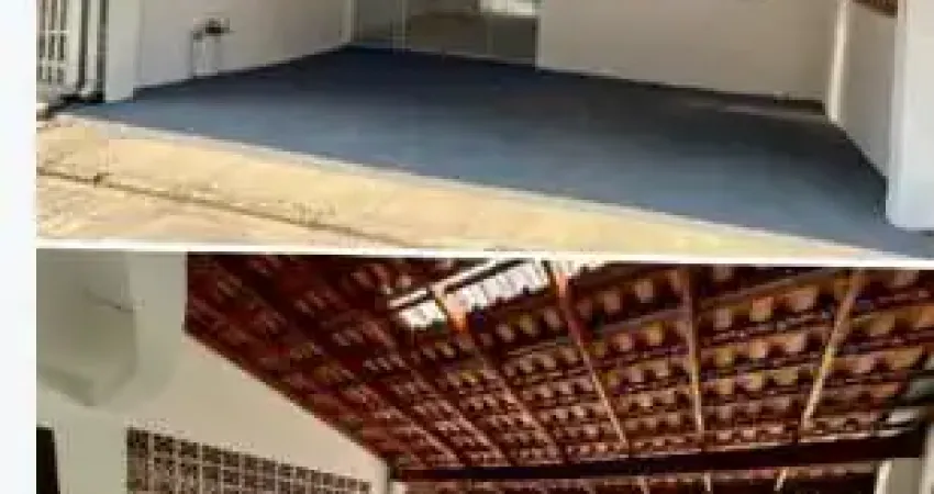 Sobrado para Venda em Curitiba, Boqueirão, 3 dormitórios, 2 banheiros, 2 vagas