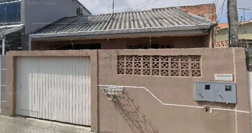 Casa à venda na RUA NOSSA SENHORA CARAVAGGIO, Sítio Cercado, Curitiba