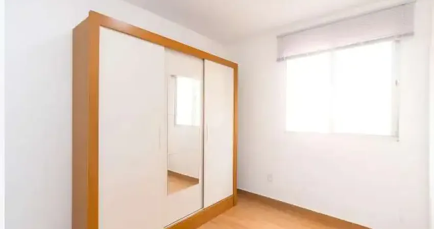 Apartamento para Venda em Curitiba, Pinheirinho, 2 dormitórios, 1 banheiro, 1 vaga