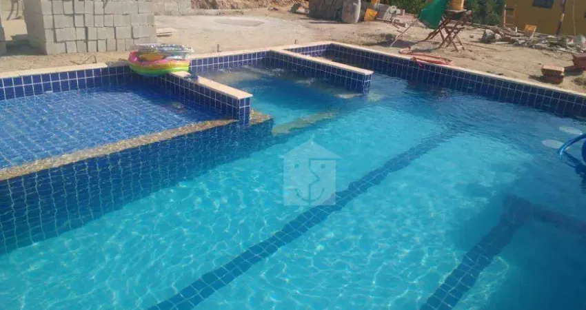 Casa com 3 dormitórios à venda, 480 m² por R$ 480.000,00 - Flamengo - Maricá/RJ