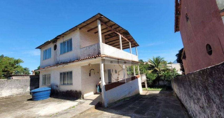 Casa com 4 dormitórios à venda, 250 m² por R$ 570.000,00 - Araçatiba - Maricá/RJ