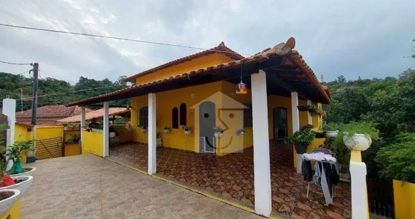Casa com 4 dormitórios à venda, 379 m² por R$ 720.000,00 - Centro - Maricá/RJ