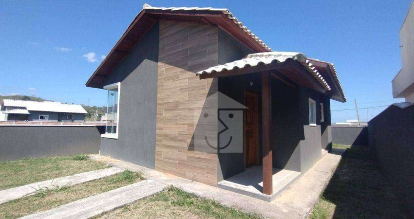 Casa com 2 dormitórios à venda, 67 m² por R$ 390.000,00 - Caxito - Maricá/RJ