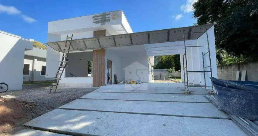 Casa com 3 dormitórios à venda, 121 m² por R$ 650.000 - São José do Imbassaí - Maricá/RJ
