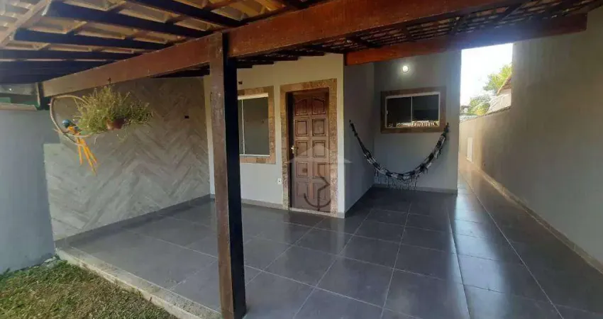 Casa com 2 dormitórios à venda, 102 m² por R$ 370.000 - Cordeirinho - Maricá/RJ