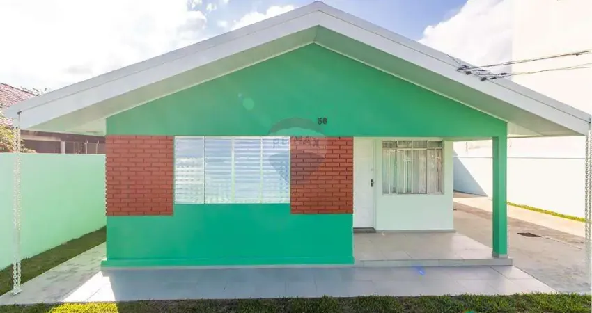 Casa térrea com 220m², 4 quartos sendo 1 suíte e 6 vagas de garagem no Boqueirão por R$849.500,00 – Curitiba/PR