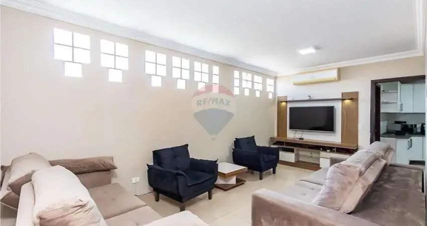 Sobrado à venda no campo comprido- espaço, conforto e localização privilegiada.