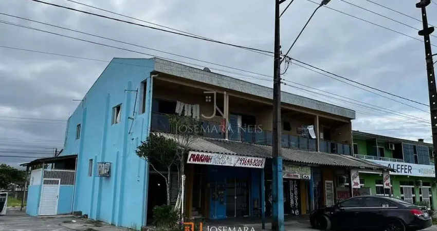 Casa comercial à venda na Avenida Paranaguá, Praia Grande, Matinhos