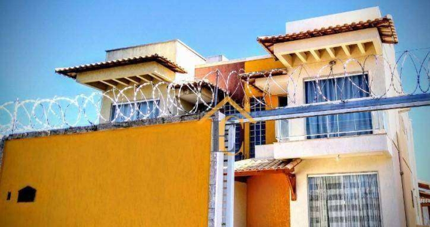 Casa Duplex com 3 dormitórios à venda, 138 m² por R$ 550.000 - Enseada das Gaivotas - Rio das Ostras/RJ