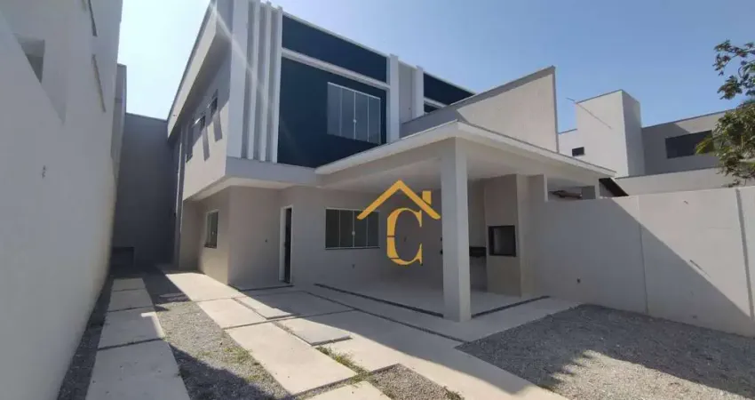 Casa com 3 dormitórios à venda, 115 m² por R$ 670.000,00 - Ouro Verde - Rio das Ostras/RJ