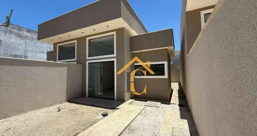 Casa alto padrão com 2 quartos, sendo 1 suíte à venda, 55 m² por R$ 330.000 - Mar y Lago - Rio das Ostras/RJ