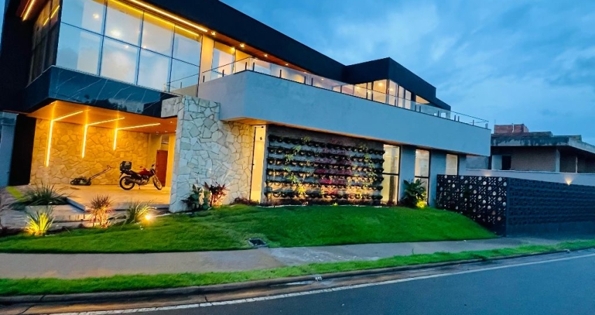 Casa à venda no Damha  Terreno com 380 m². Casa de canto, super ventilada, com 4 suítes.