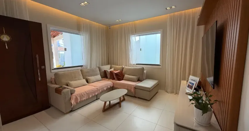 Casa de condominio com 3 quartos sendo 2 suites, pertinho do residencial pinheiros