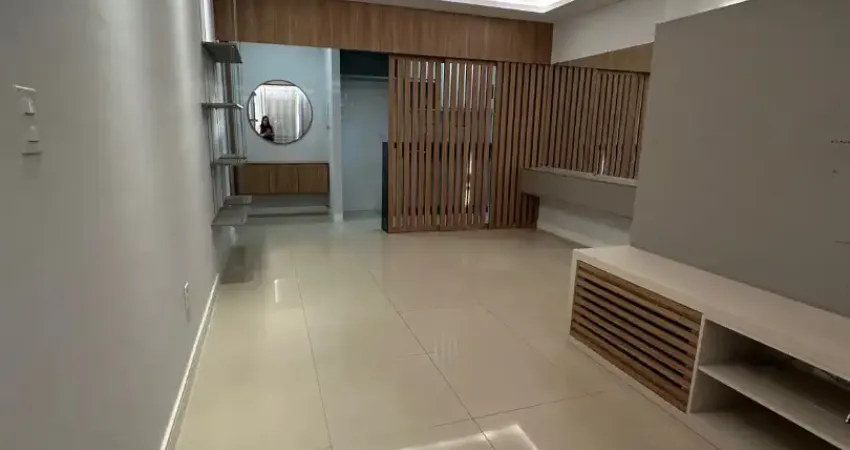 Apartamento com 3 quartos no brisas, fino acabamento, todo reformado