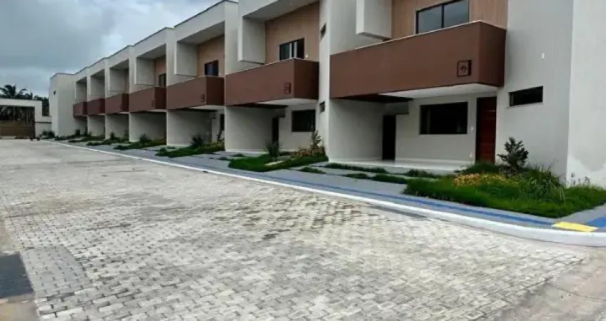 Casa Duplex no Aracagi, com 3 quartos, 2 vagas, Condominio com academia perto da praia.