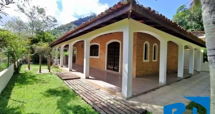 Casa com 2 quartos para alugar no Martim de Sá, Caraguatatuba 