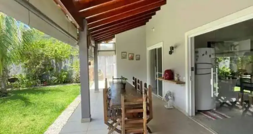 Casa com 3 quartos à venda na Cidade Jardim, Caraguatatuba 