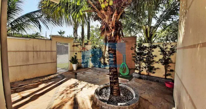 Casa com 3 quartos à venda no Loteamento Jardim das Palmeiras, Caraguatatuba