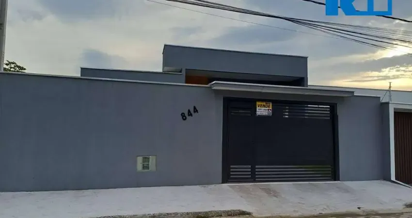 Casa Nova e Moderna Perto das Melhores Praias de Caraguatatuba