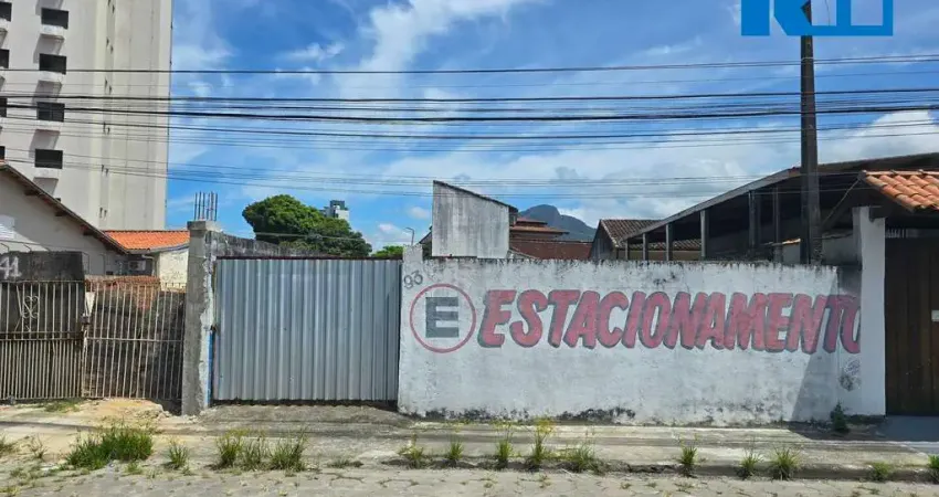 Terreno na Região Central de Caraguatatuba – Próximo à Praia!