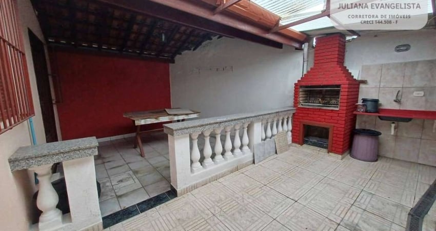 Casa térrea para locação no bairro Jardim Jaqueira - Caraguatatuba/SP
