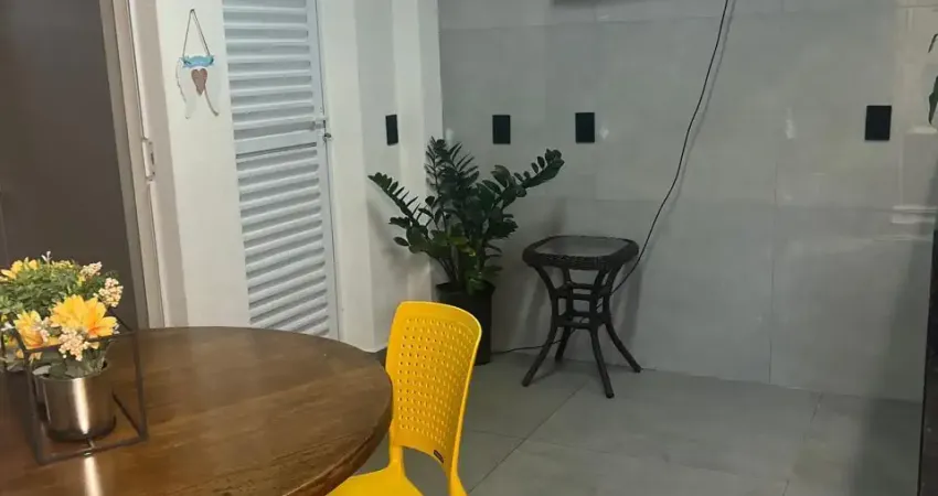 Casa em condomínio fechado com 3 quartos à venda no Jardim Inconfidência, Uberlândia 