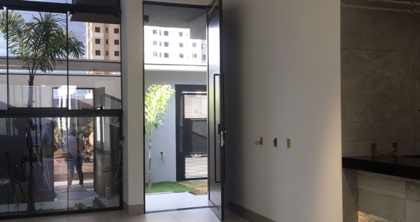 Casa com 3 quartos à venda no Alto Umuarama, Uberlândia 