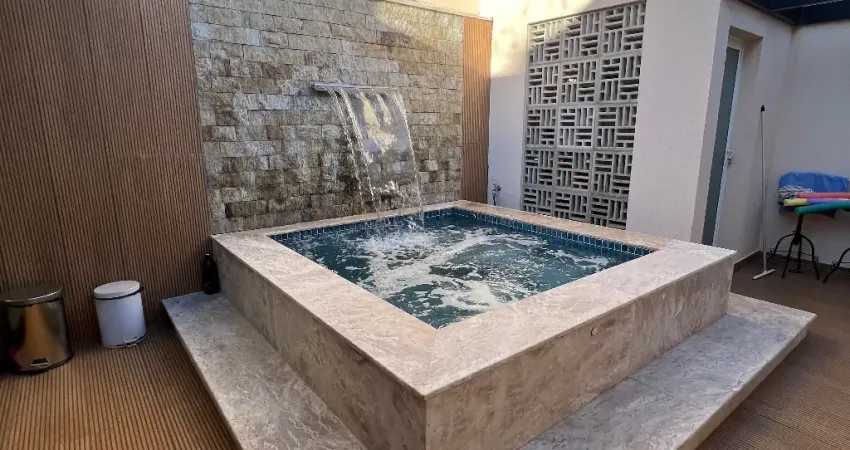 Casa com 3 quartos à venda no Jardim Botânico, Uberlândia 