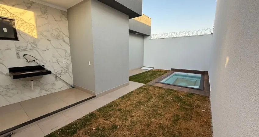 Casa com 3 quartos à venda no Novo Mundo, Uberlândia 