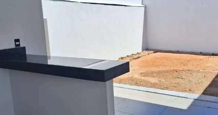 Casa com 3 quartos à venda no Jardim das Palmeiras, Uberlândia