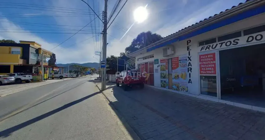 Terreno comercial à venda na Avenida Girassol, 110, Morrinhos, Bombinhas