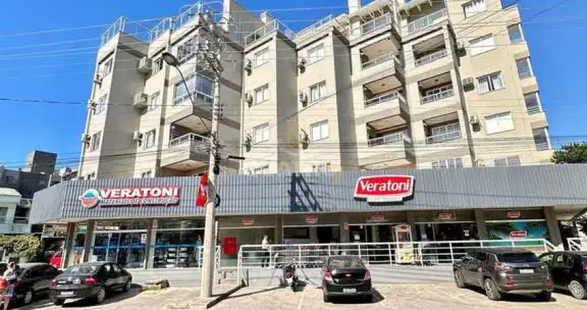 Apartamento dois dormitórios no Centro de Bombinhas