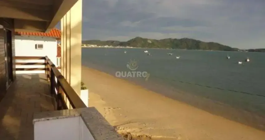 Casa 3 dormitórios para temporada Morrinhos Bombinhas/SC