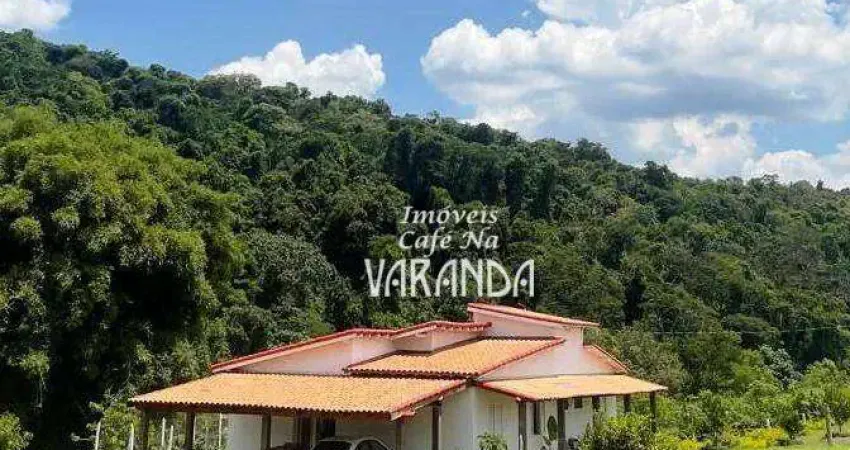 Chácara com 2 dormitórios à venda, 5000 m² por R$ 650.000 - Zona Rural - Carmo de Minas/MG
