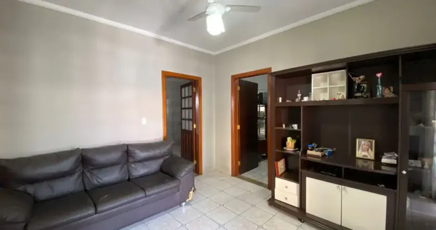 CASA EM EXCELENTE LOCALIZAÇÃO  - CORAÇÃO DA PAULISTA
