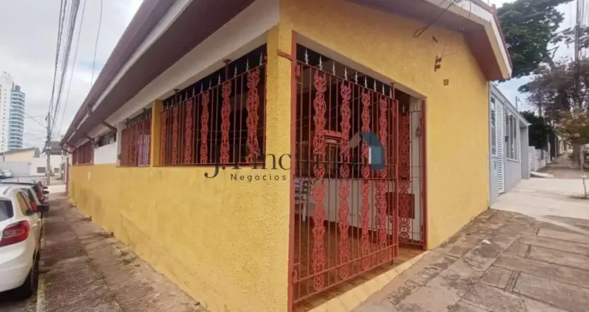 Casa com 03 dormitórios no bairro anhangabaú - jundiaí/sp - ref. 19586